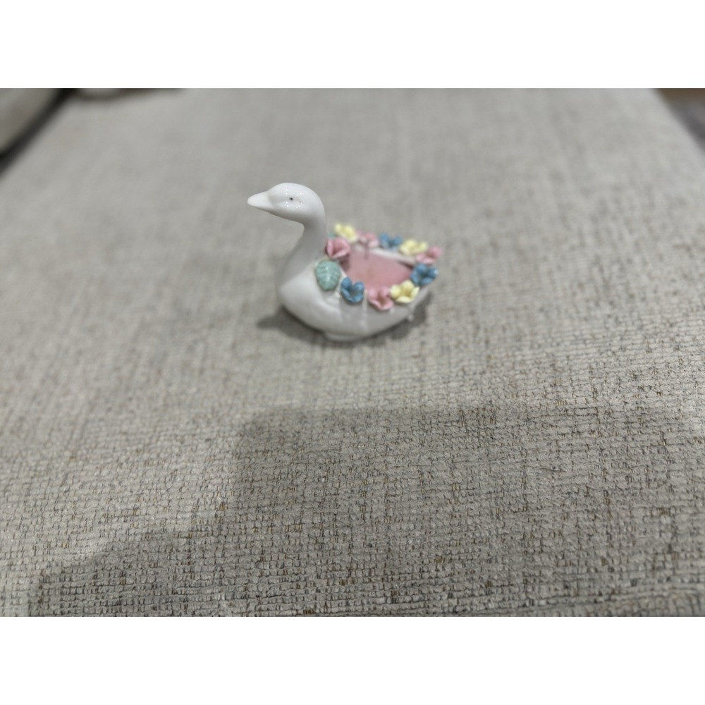 Vintage Bone China Swan Pin Cushion Floral - Picture 4 of 4